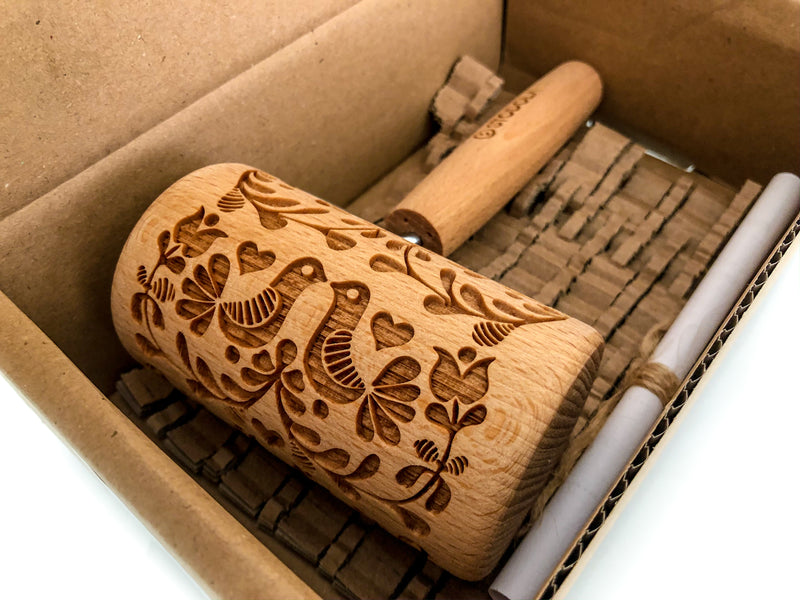 Rolling Pin Embossed With FOLK DOVES Pattern For Baking Engraved cookies Size Roller 4 inch
