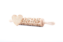 Rolling Pin Embossed with EASTER MIX