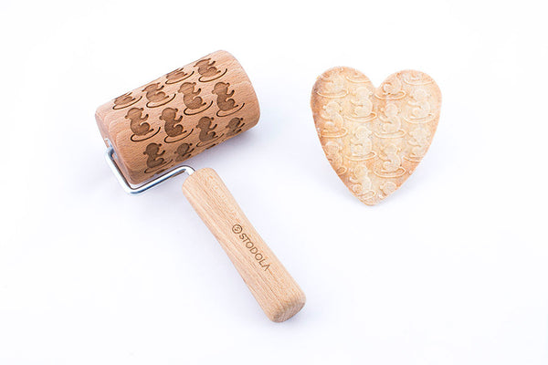 Rolling Pin Embossed With PLAYFUL MONKEYS 