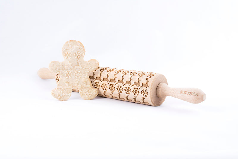 Rolling Pin Embossed with REINDEER SNOWFLAKES Pattern for Baking Engraved Cookies Size Large 16.9 inch